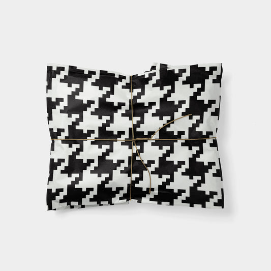 Oversized Houndstooth Gift Wrap