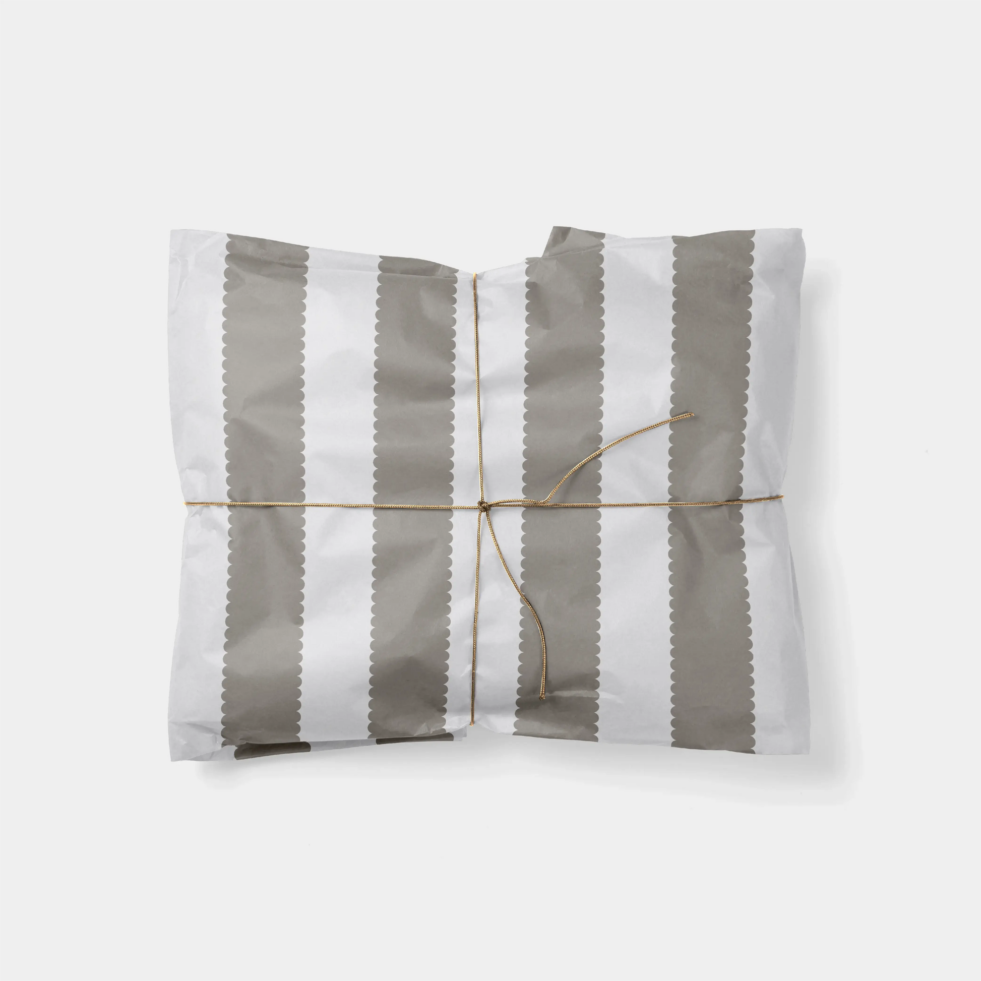 Scallop Stripe Gift Wrap V