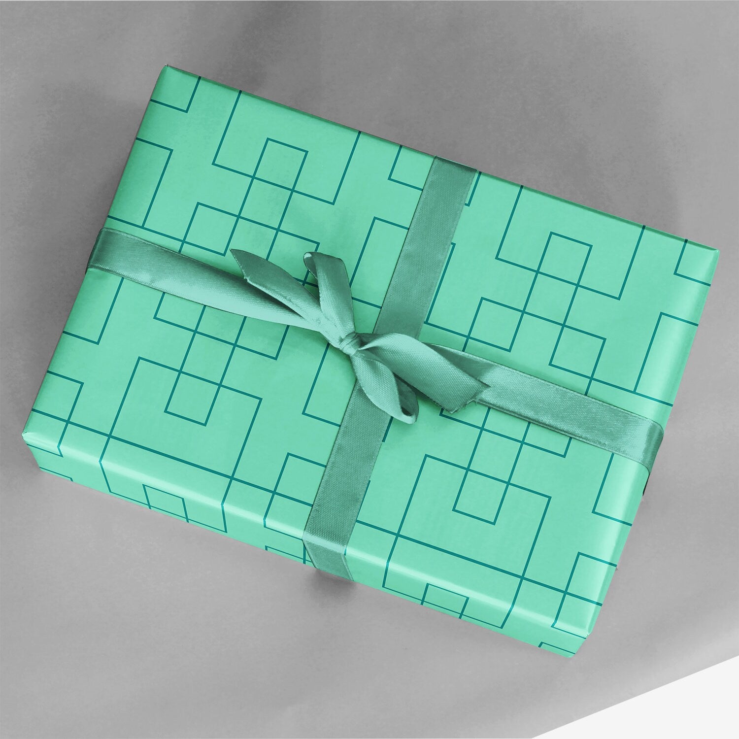 Vivid Jade Chinese Lattice Gift Wrap